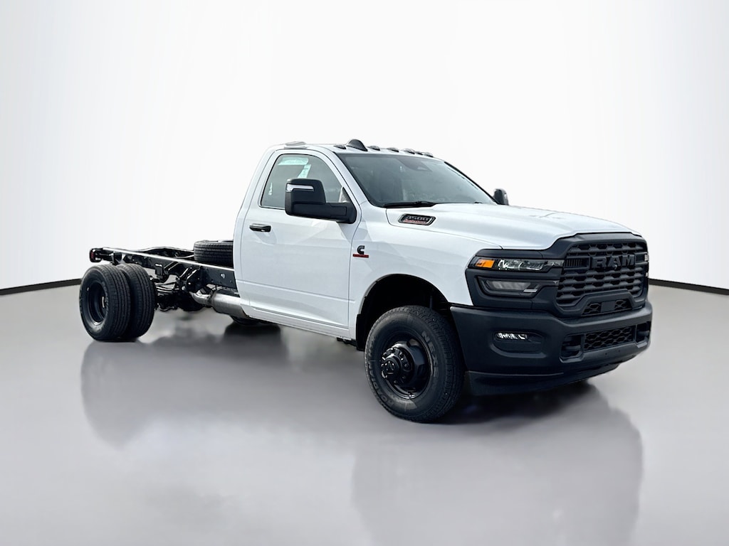 New 2026 Ram 3500 Chassis Cab Tradesman/Big Horn Pickup
