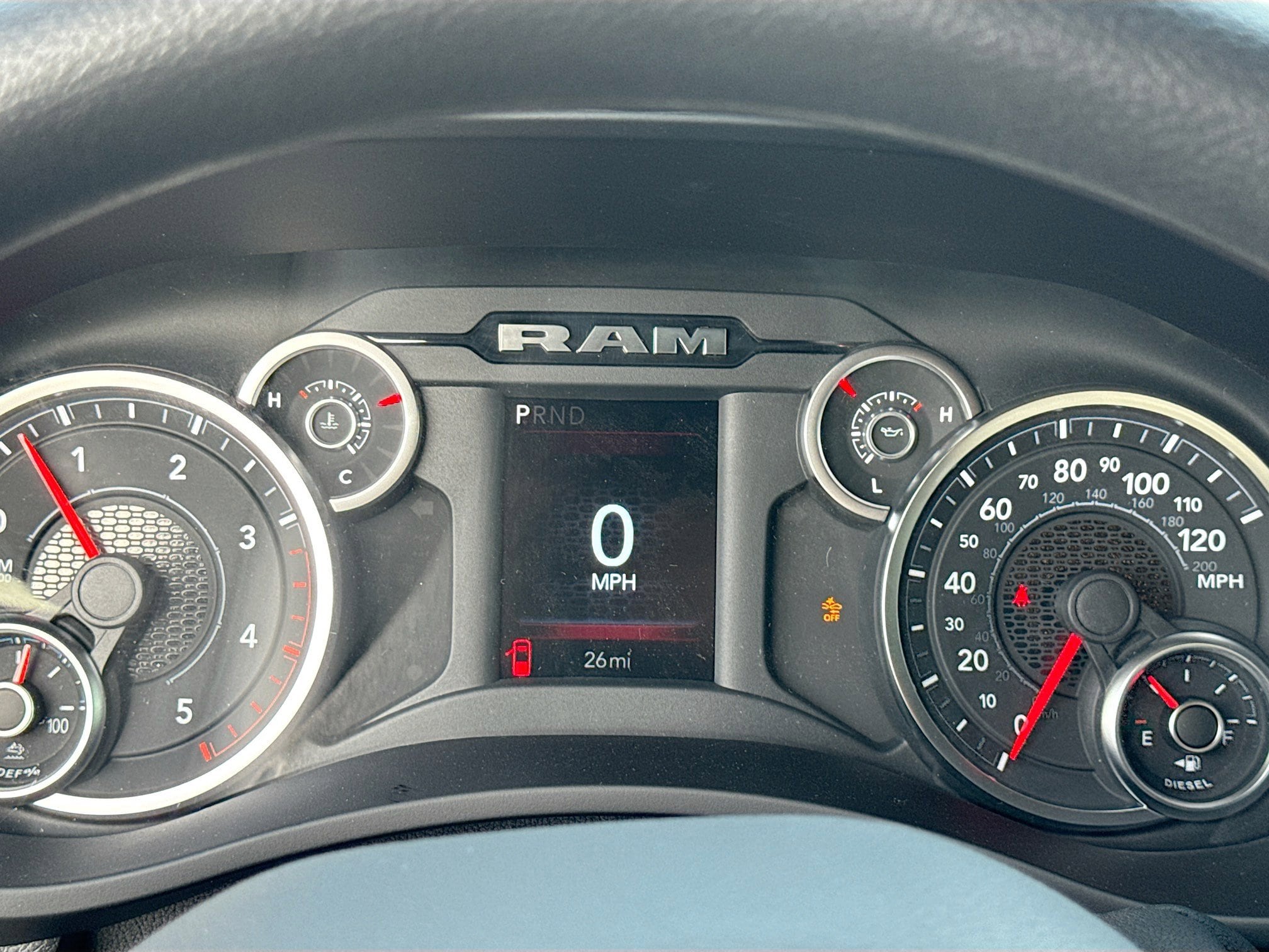 2025 RAM 2500 Tradesman - Photo 18