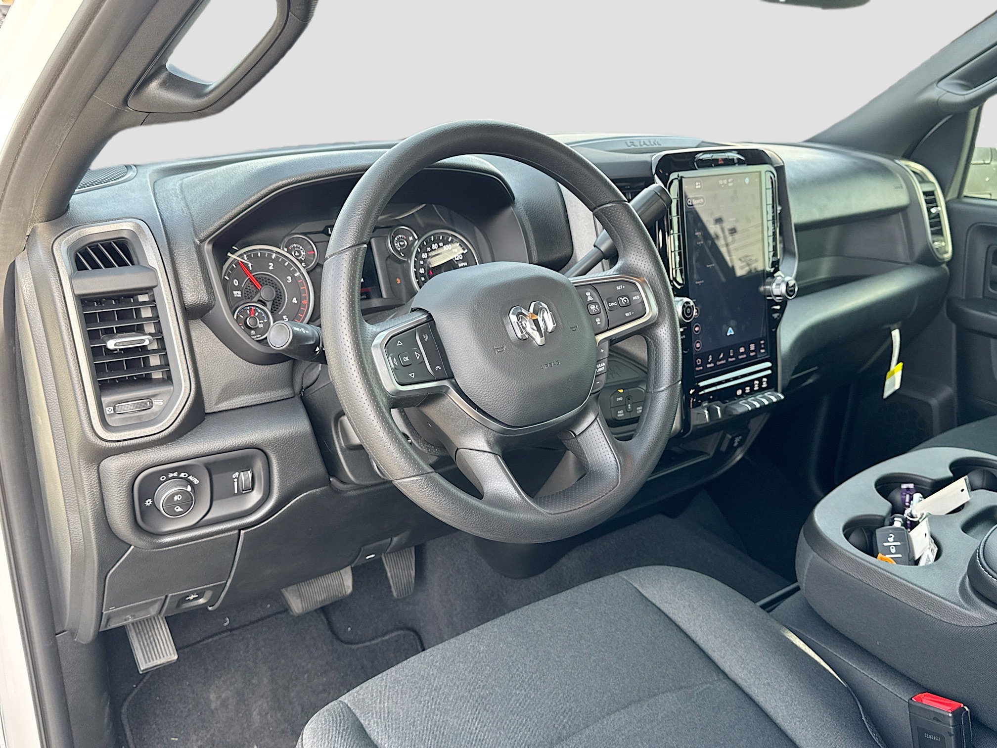 2025 RAM 2500 Tradesman - Photo 9