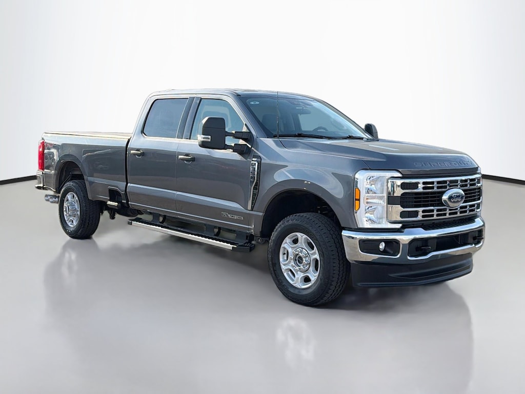 Used 2025 Ford F-350 Crew Cab Pickup