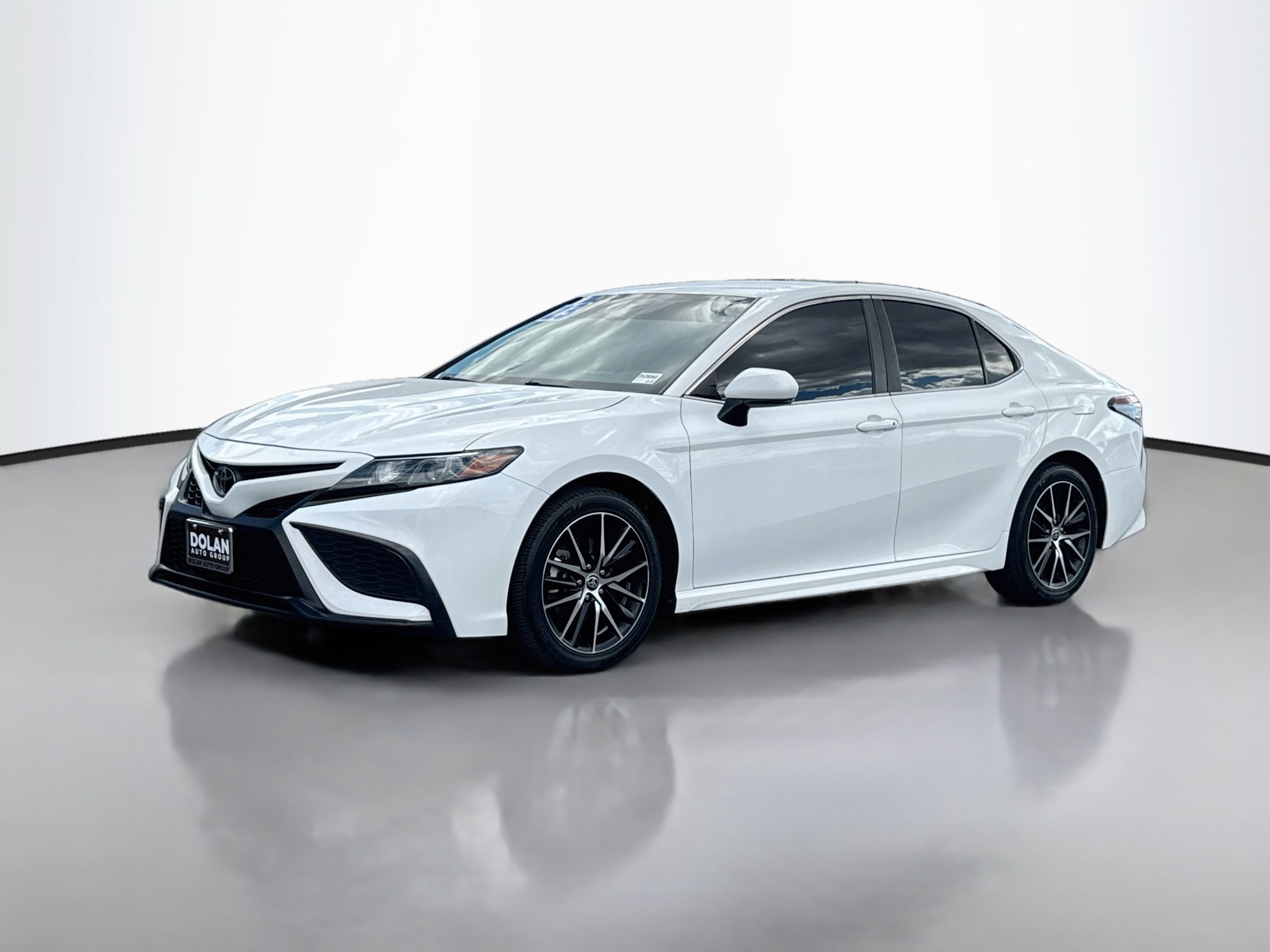 Used 2023 Toyota Camry SE 4dr Car