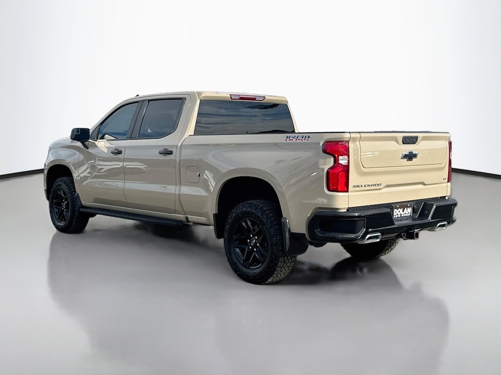Used 2023 Chevrolet Silverado 1500 LT Trail Boss Crew Cab Pickup