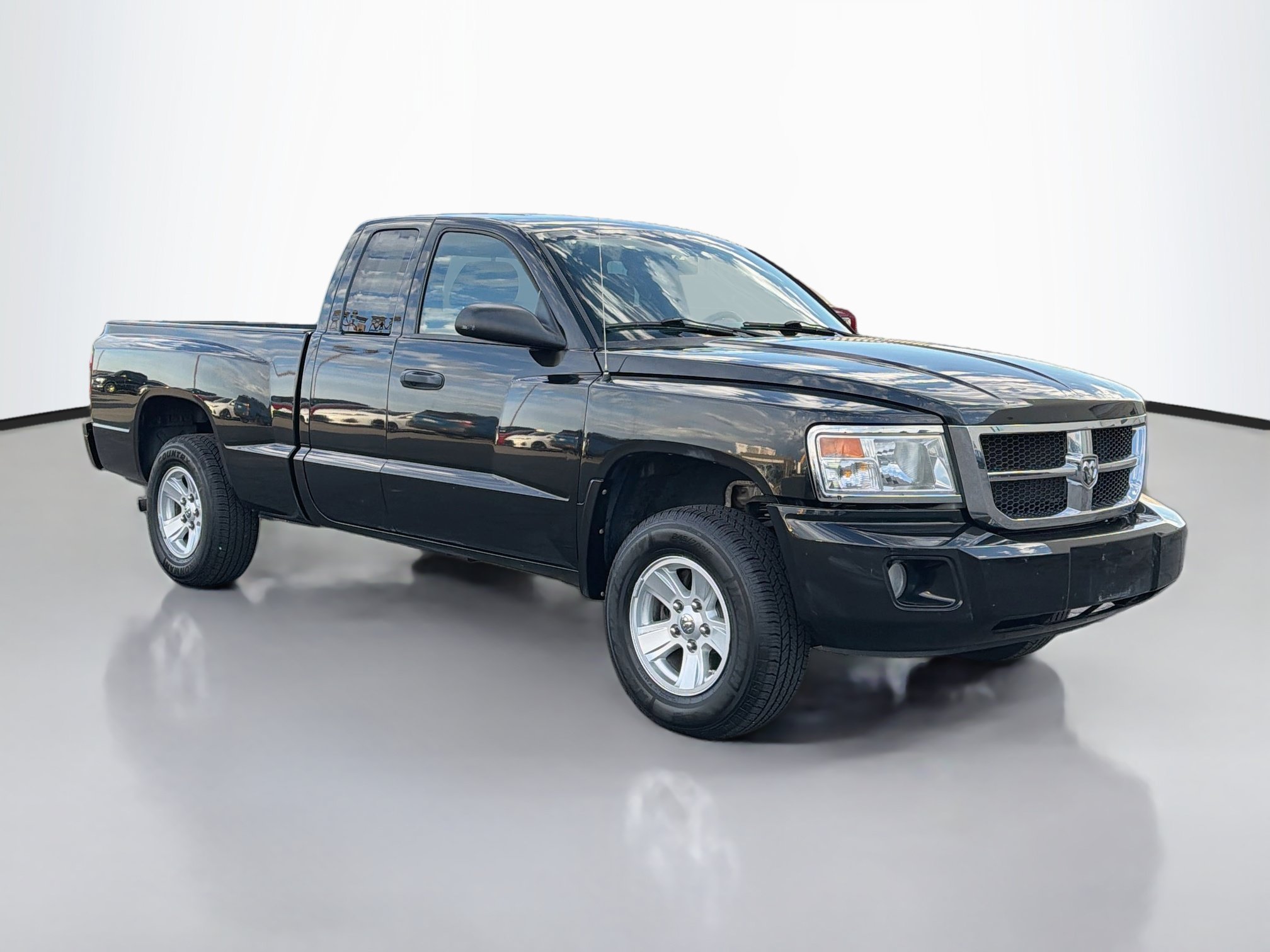 Used 2008 Dodge Dakota SLT Extended Cab Pickup