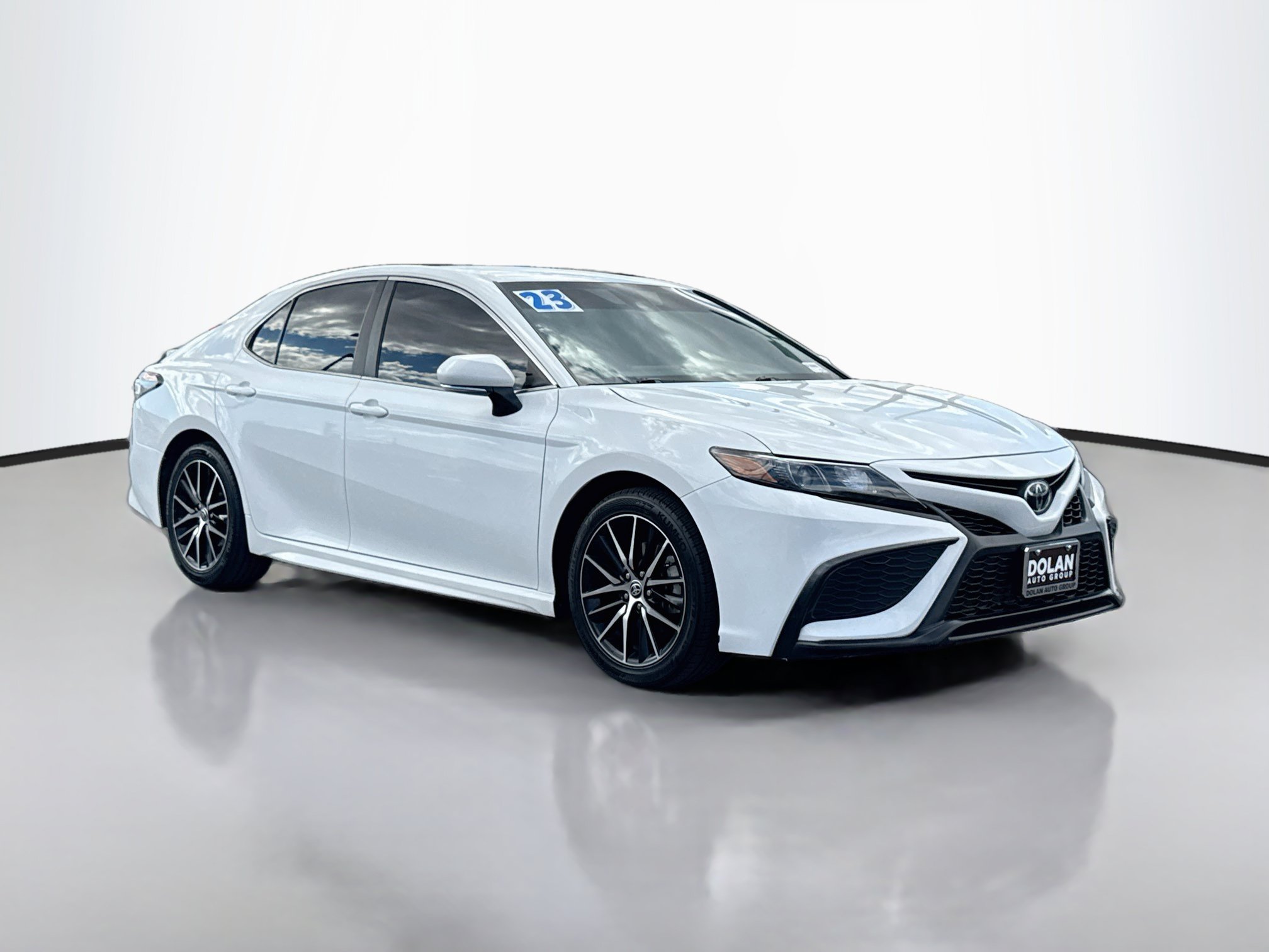 Used 2023 Toyota Camry SE 4dr Car