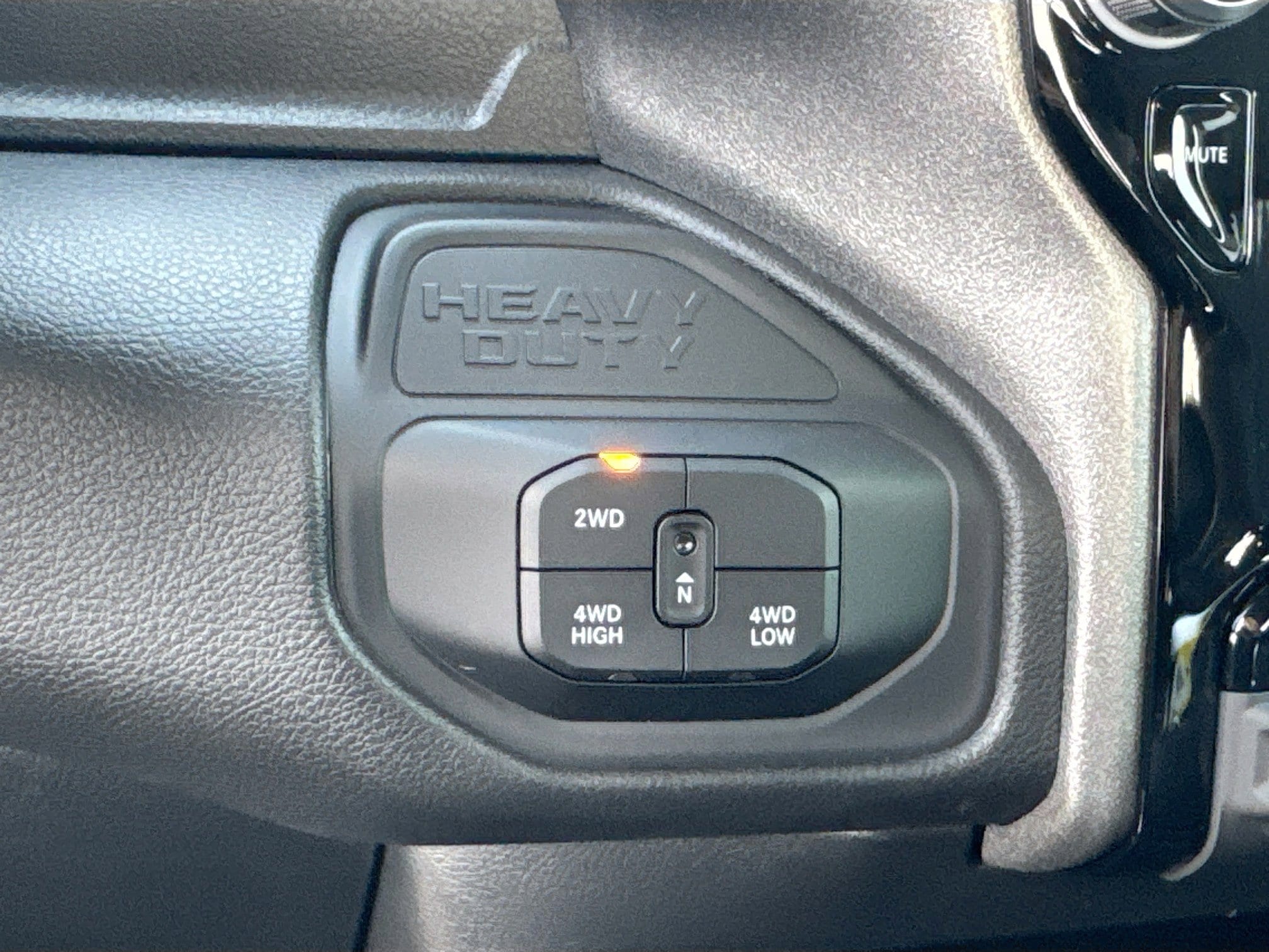 2025 RAM 2500 Tradesman - Photo 37