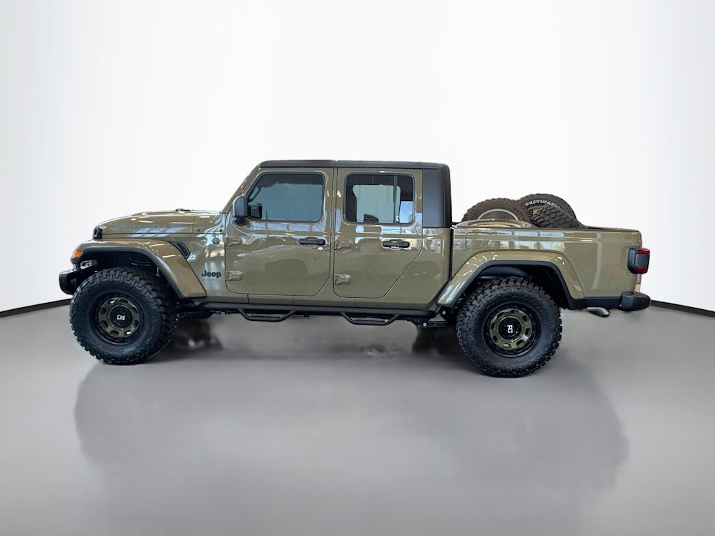 New 2026 Jeep Gladiator Sport Pickup
