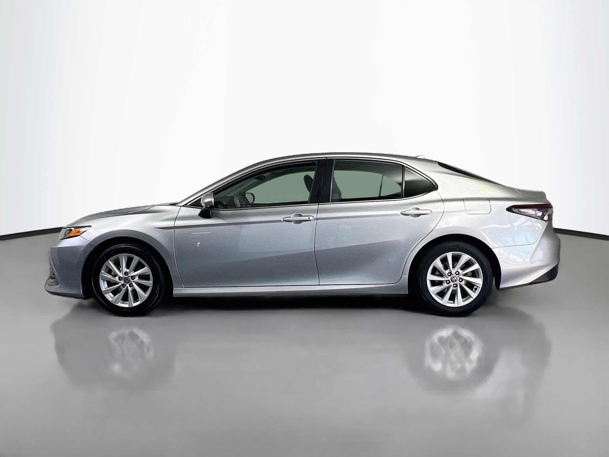 Used 2021 Toyota Camry LE 4dr Car