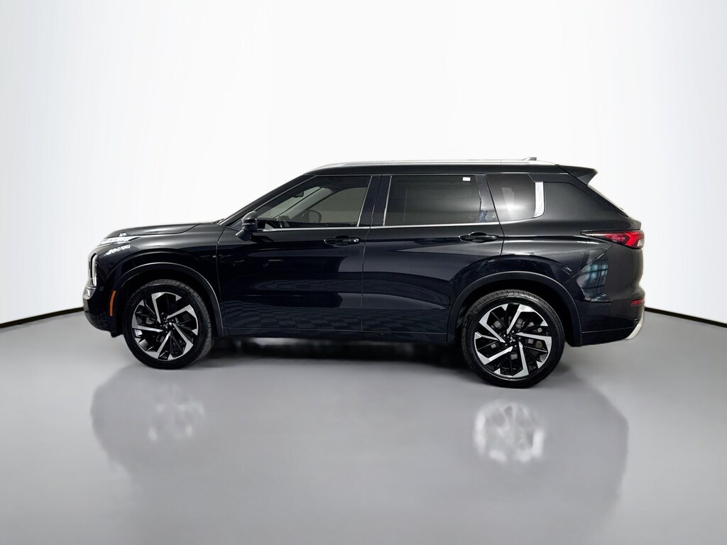 Used 2024 Mitsubishi Outlander SEL Sport Utility