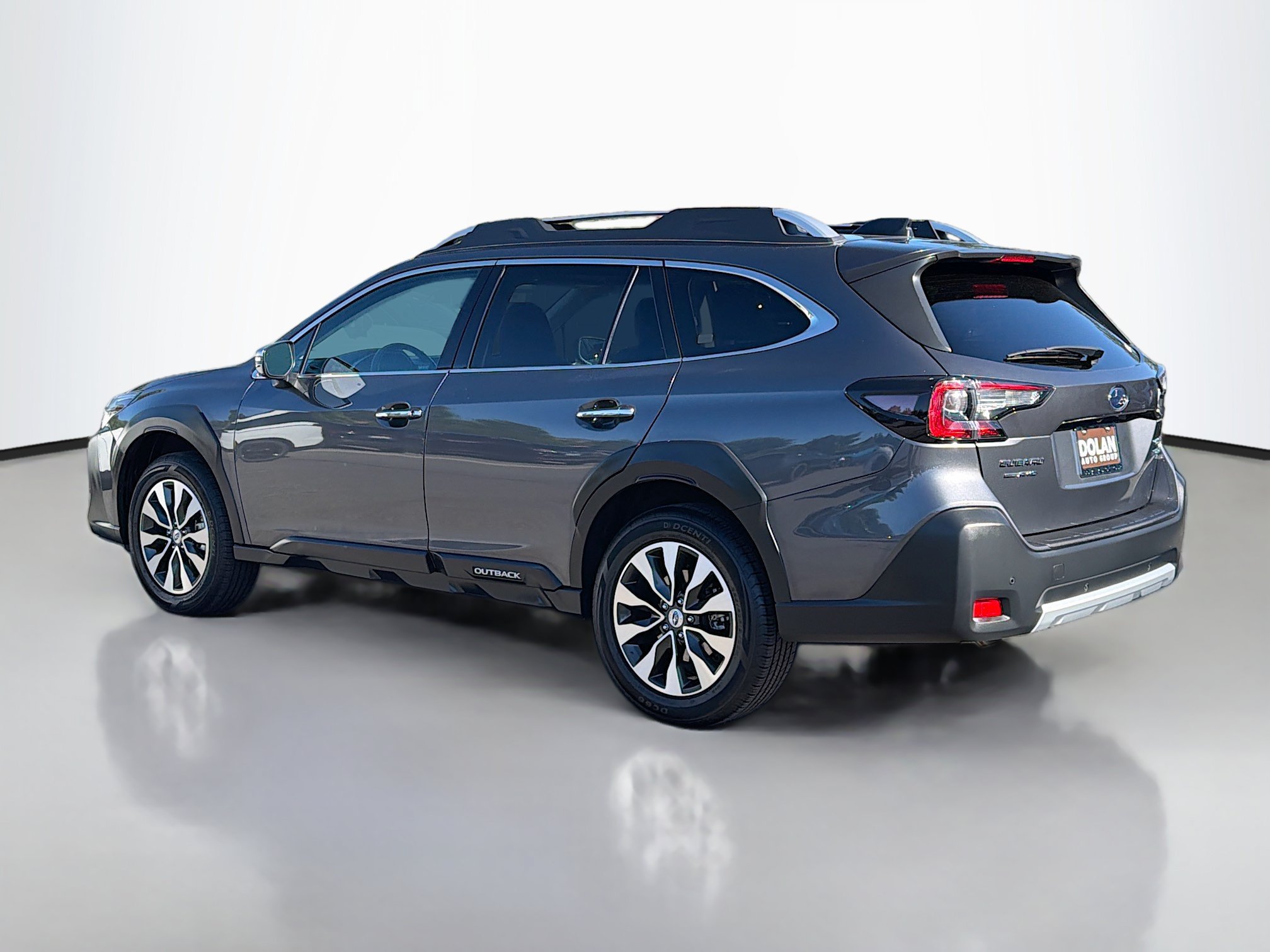 Used 2023 Subaru Outback Touring XT Sport Utility