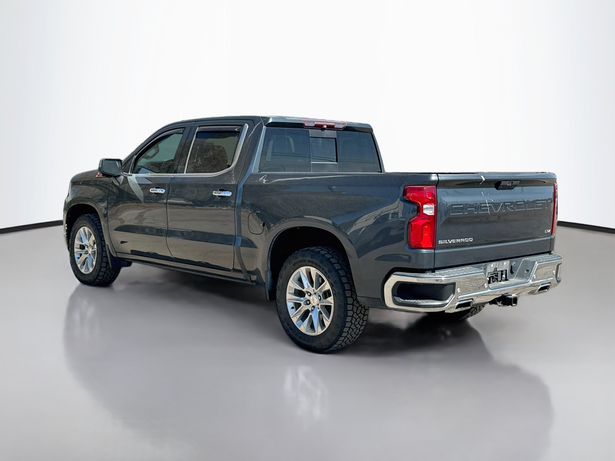 Used 2019 Chevrolet Silverado 1500 LTZ Crew Cab Pickup