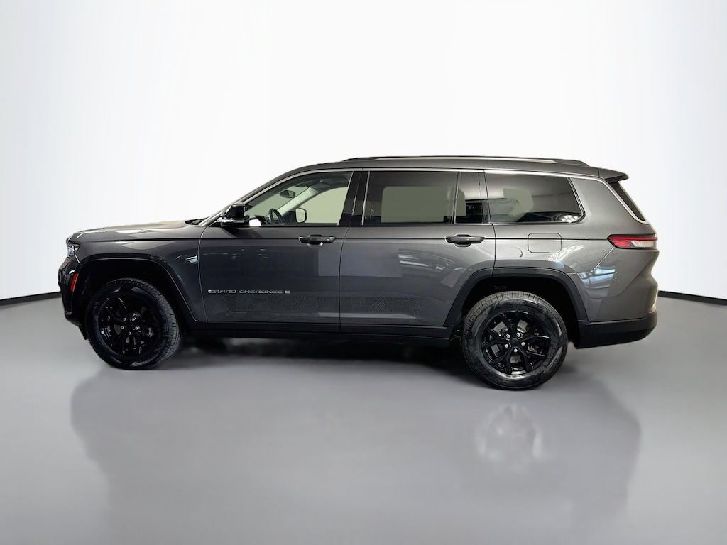Used 2022 Jeep New Grand Cherokee Limited Sport Utility