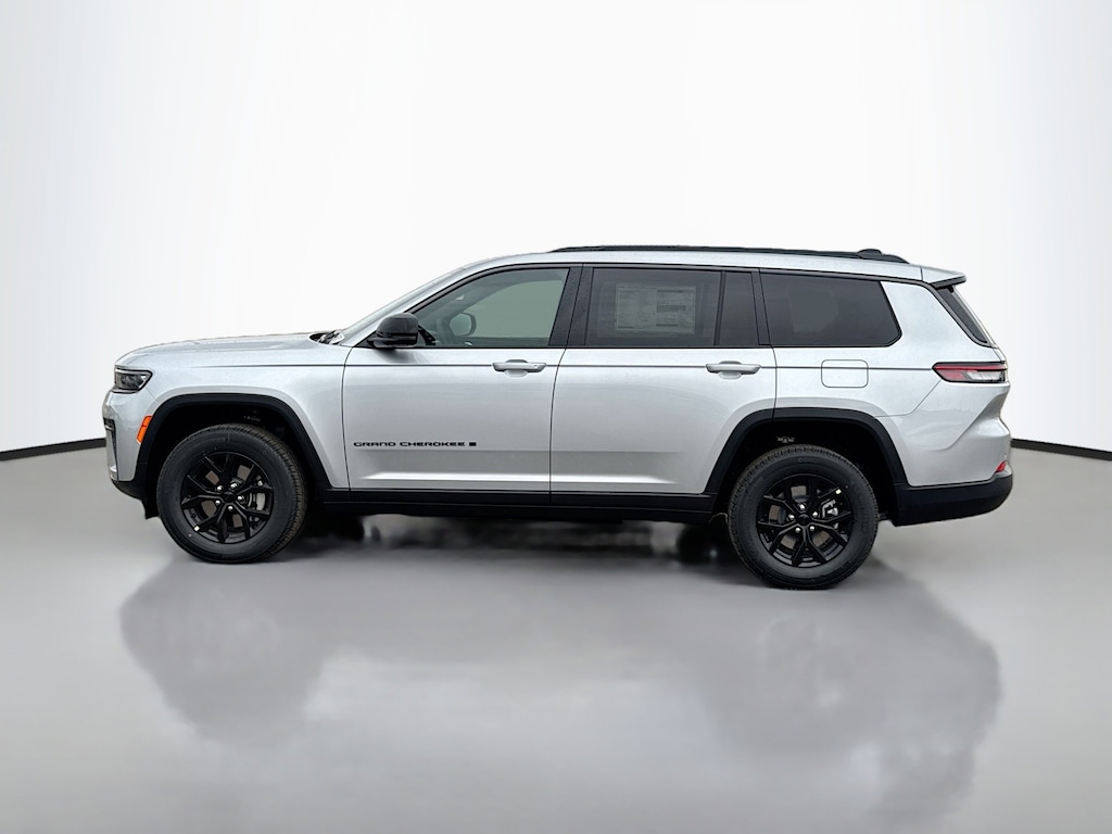 New 2026 Jeep Grand Cherokee L Laredo Sport Utility