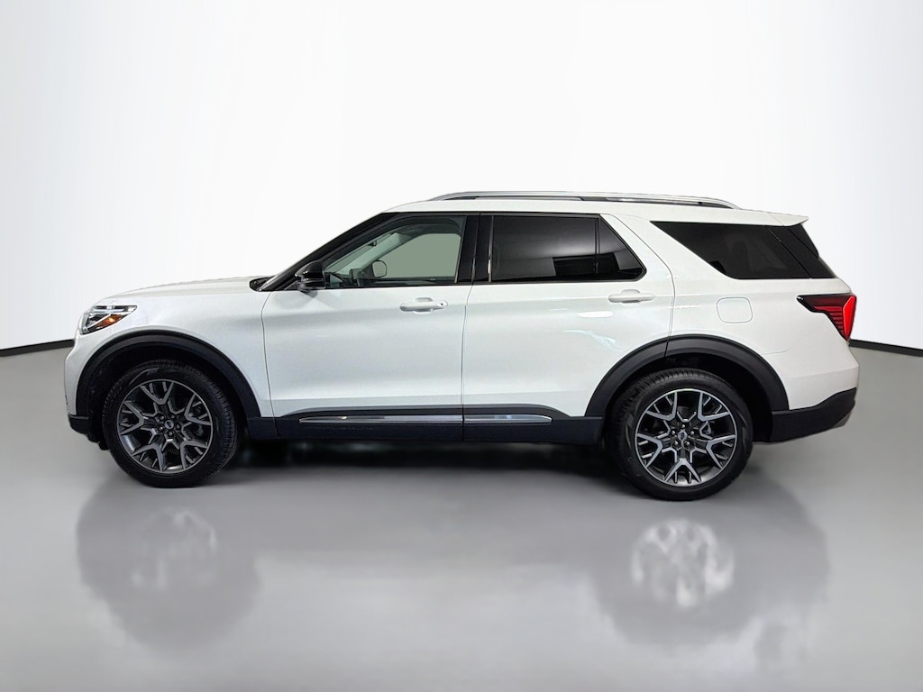 Used 2025 Ford Explorer Platinum Sport Utility