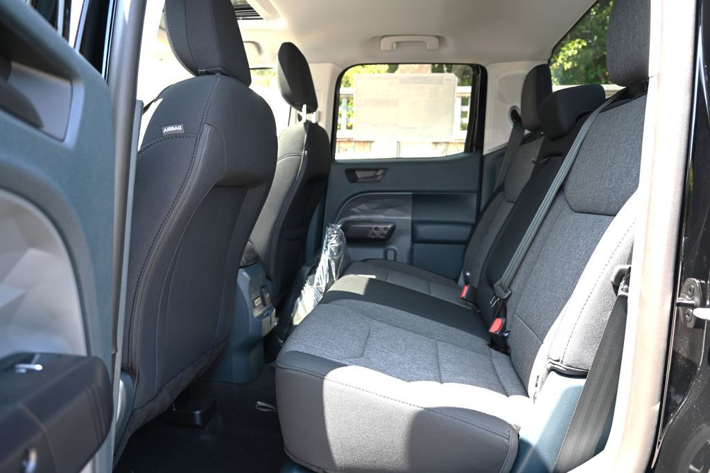 2025 Ford Maverick XLT - Photo 9