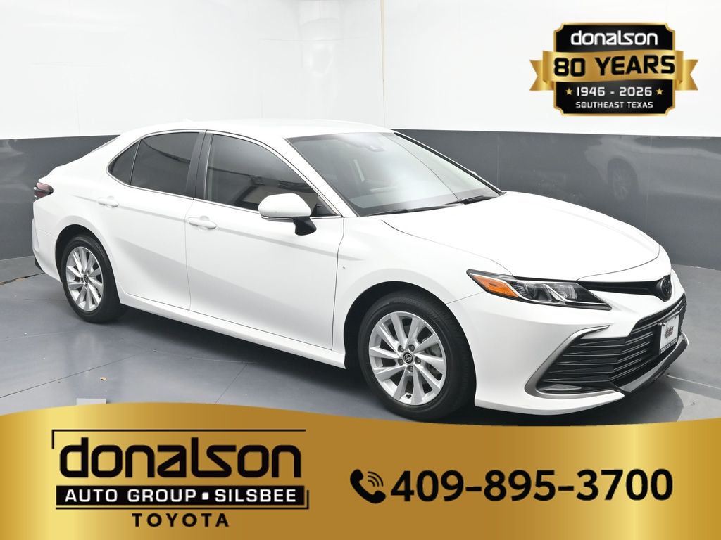 2024 Toyota Camry LE