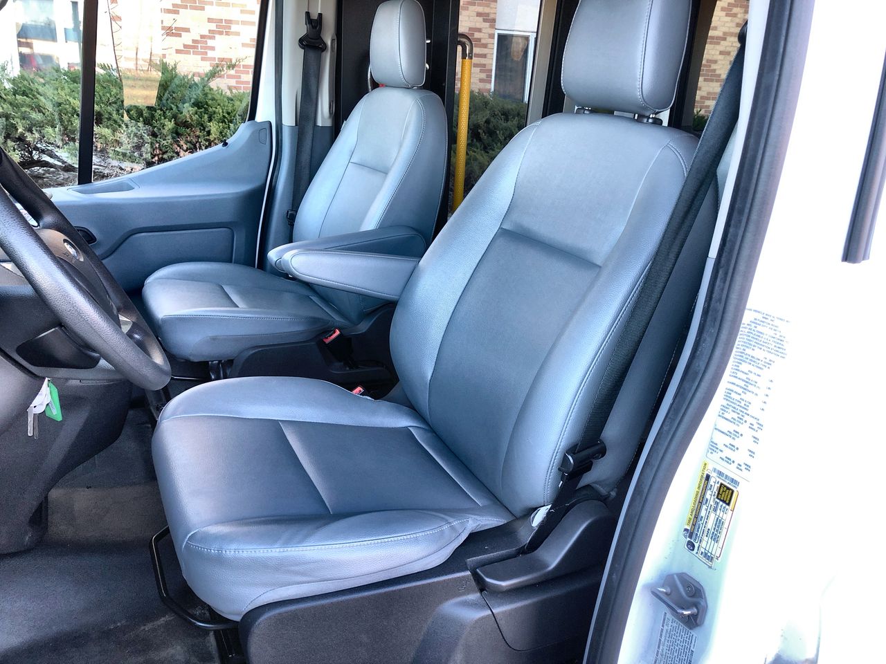 2018 Ford Transit Wagon XL - Photo 11