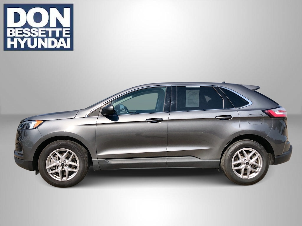 Used 2024 Ford Edge SEL Sport Utility