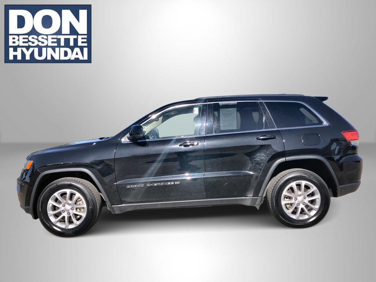 2022 Jeep Grand Cherokee WK Laredo E