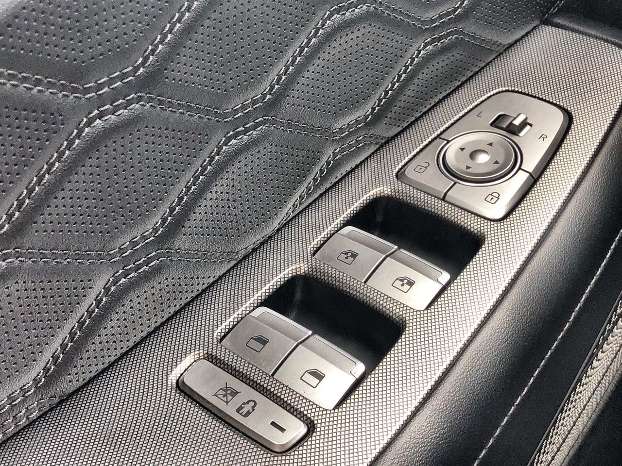 2020 Hyundai Palisade Limited - Photo 13