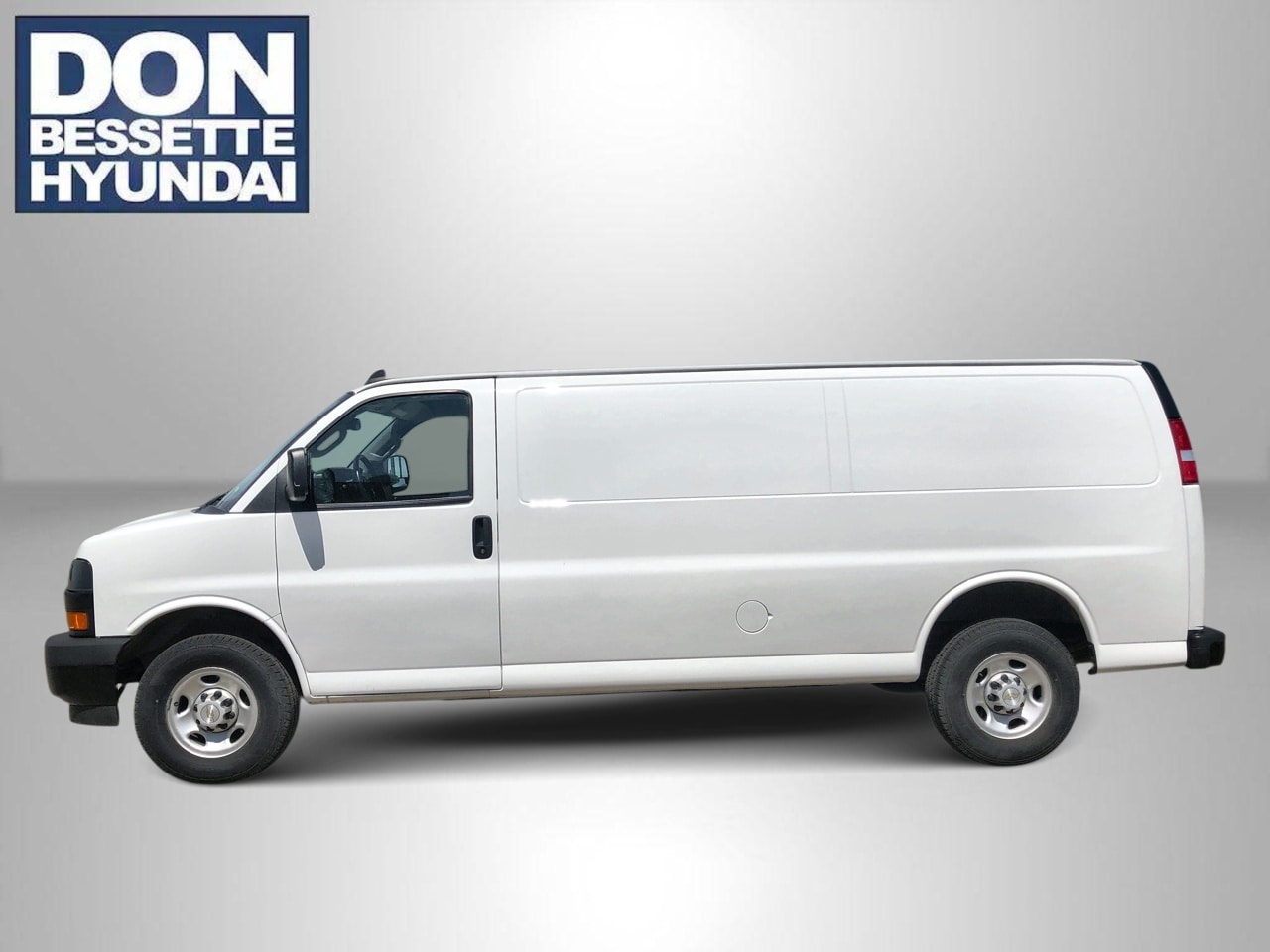 2023 Chevrolet Express Cargo Van