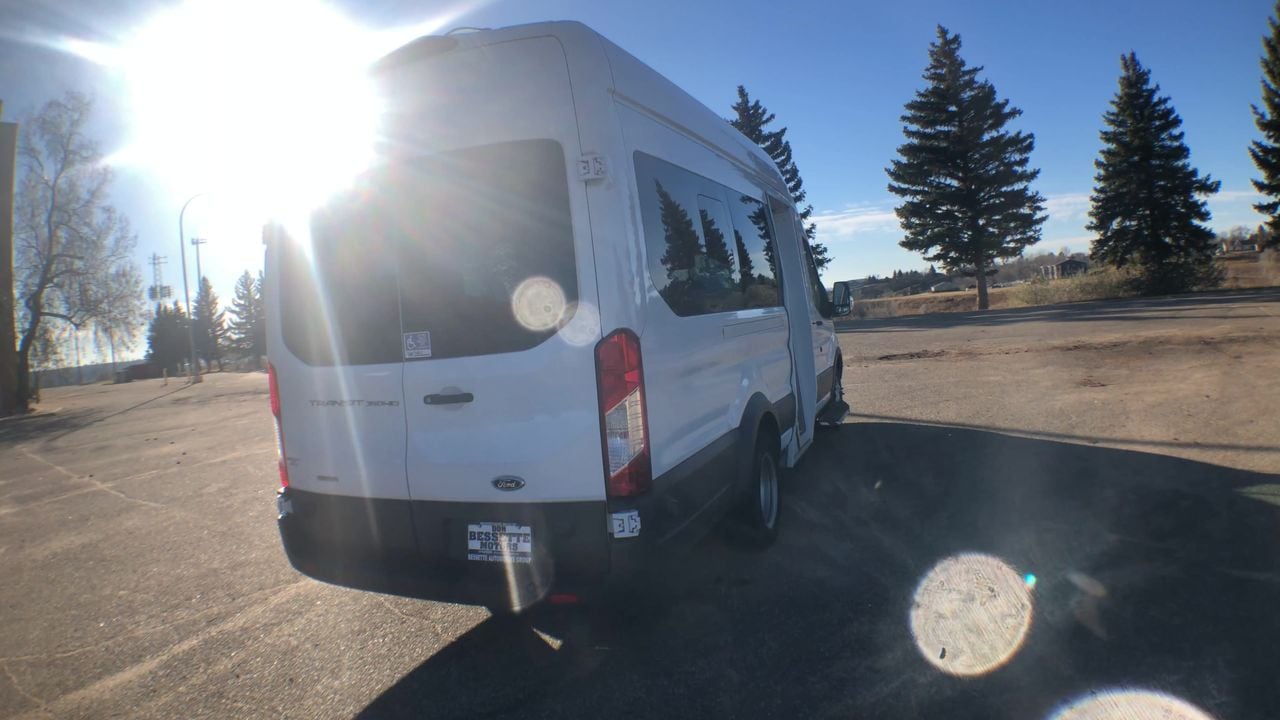 2018 Ford Transit Wagon XL - Photo 7