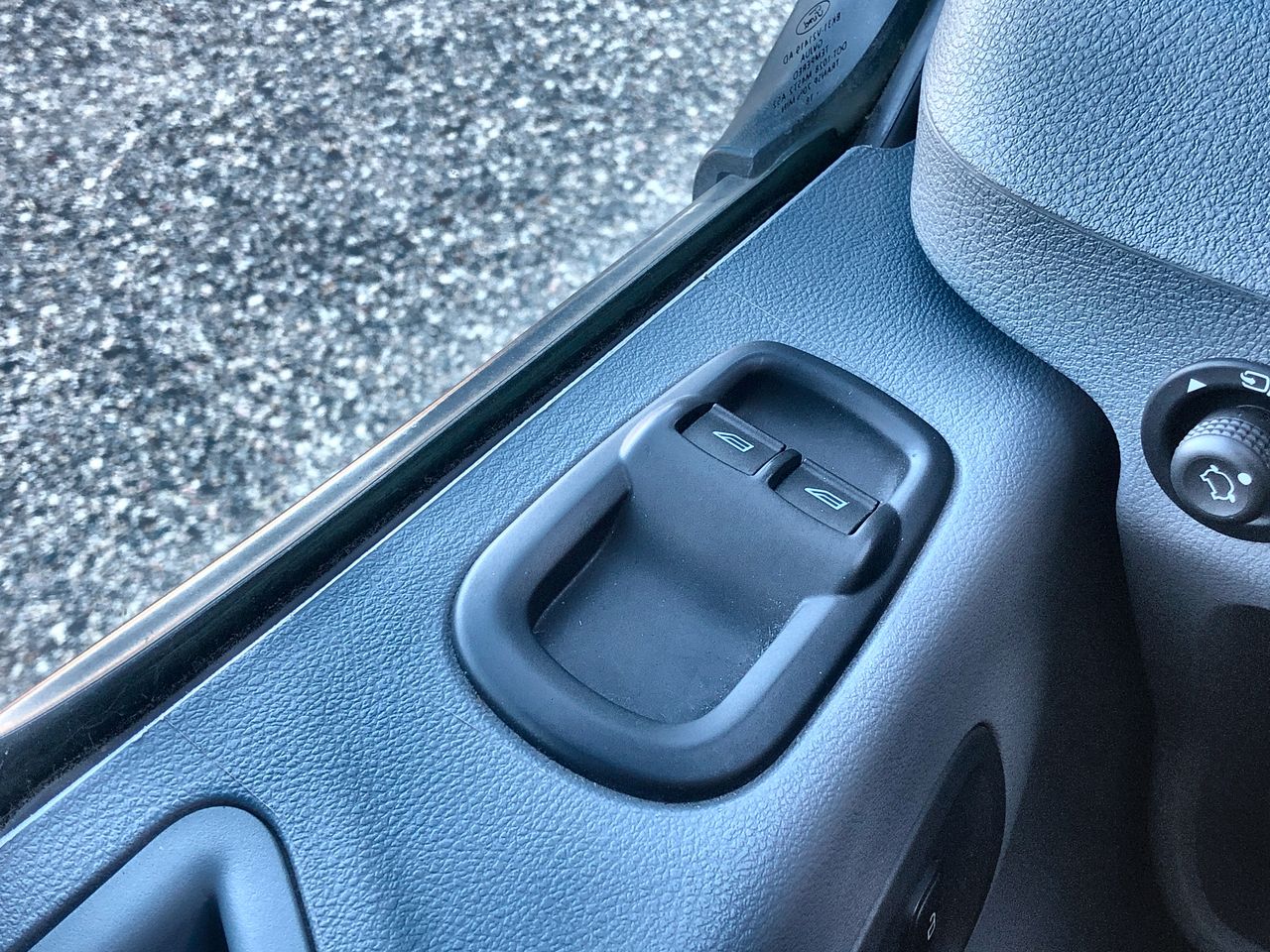 2018 Ford Transit Wagon XL - Photo 13