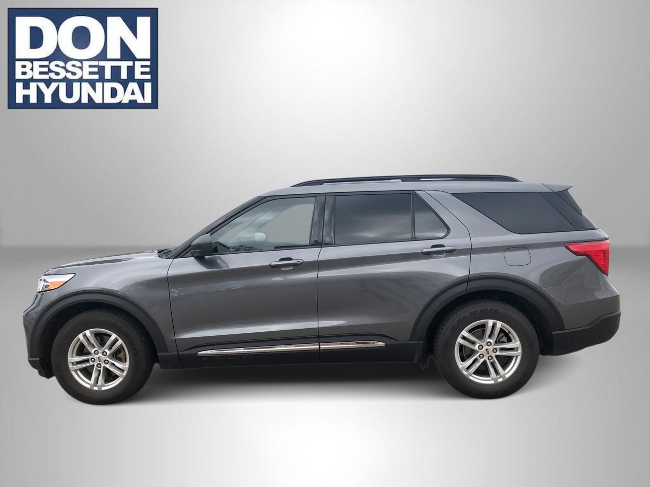 Used 2021 Ford Explorer XLT Sport Utility