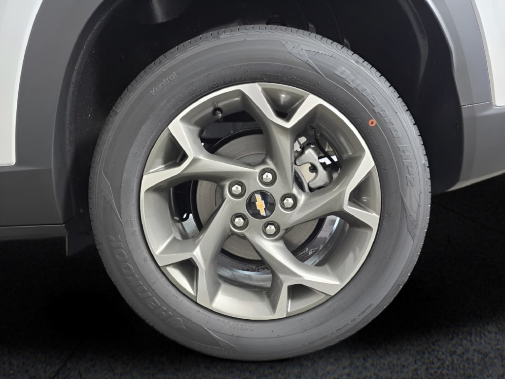 2026 Chevrolet Trax LT - Photo 33