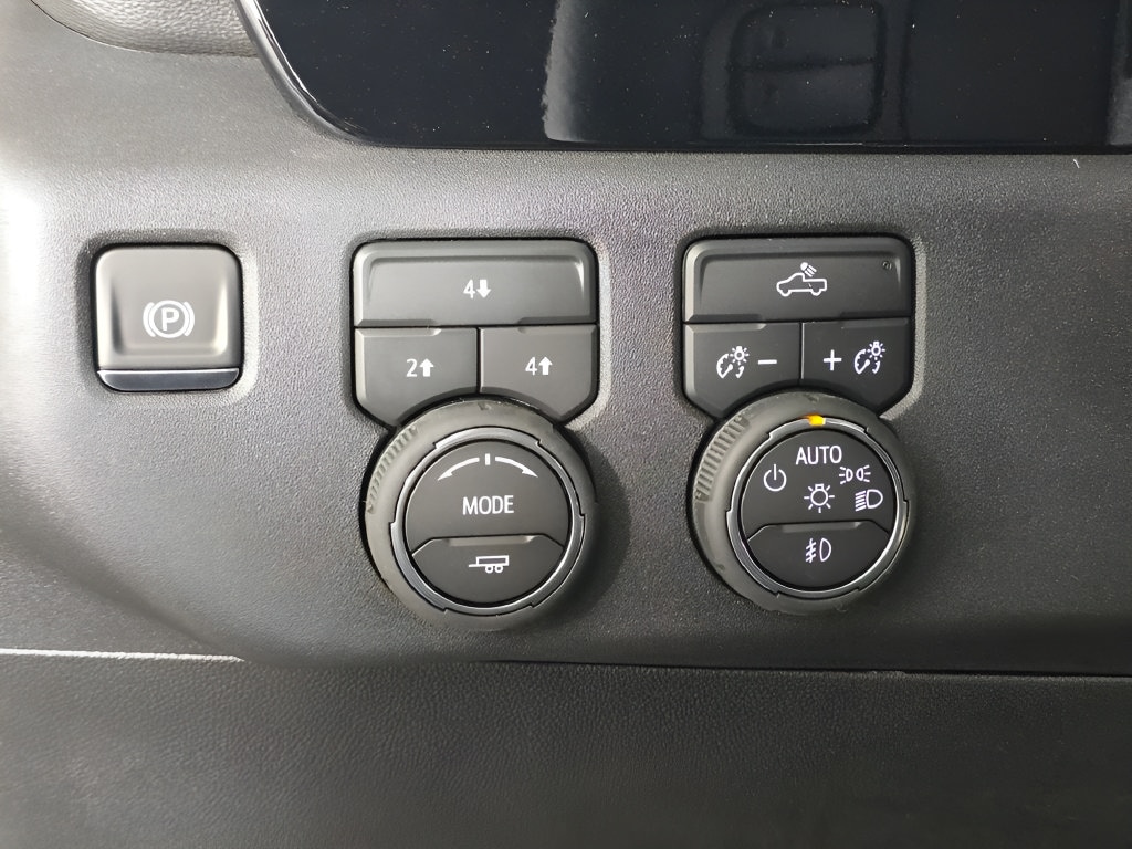 2026 Chevrolet Silverado 3500 HD LT - Photo 19