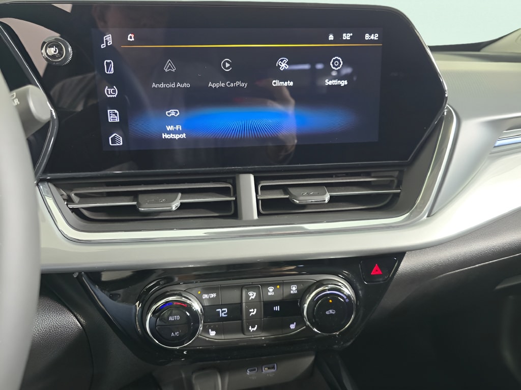 2026 Chevrolet Trax LT - Photo 26