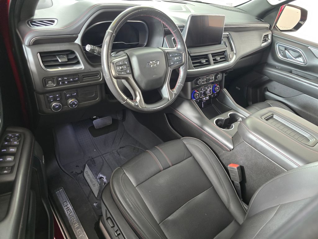 2022 Chevrolet Suburban RST - Photo 10