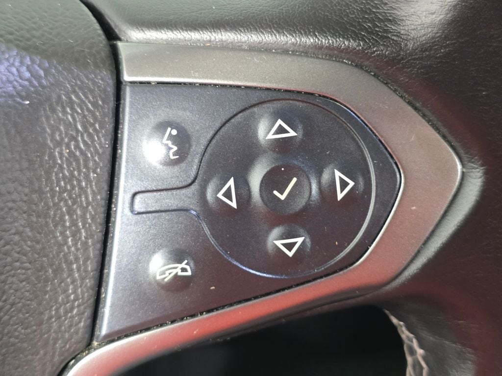 2018 Chevrolet Silverado 1500 LT - Photo 28