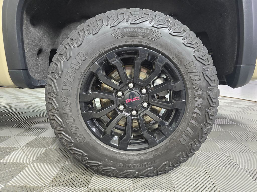 2023 GMC Sierra 1500 AT4X - Photo 36