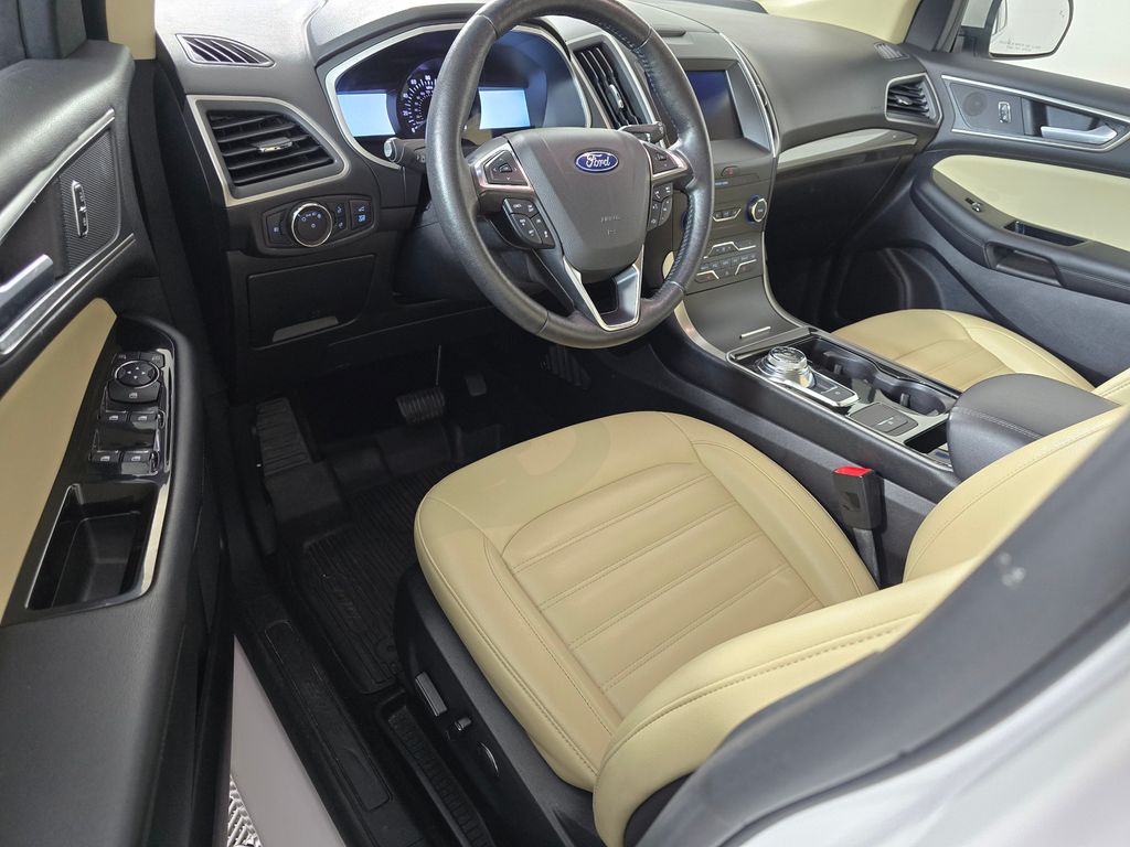 2019 Ford Edge SEL - Photo 9