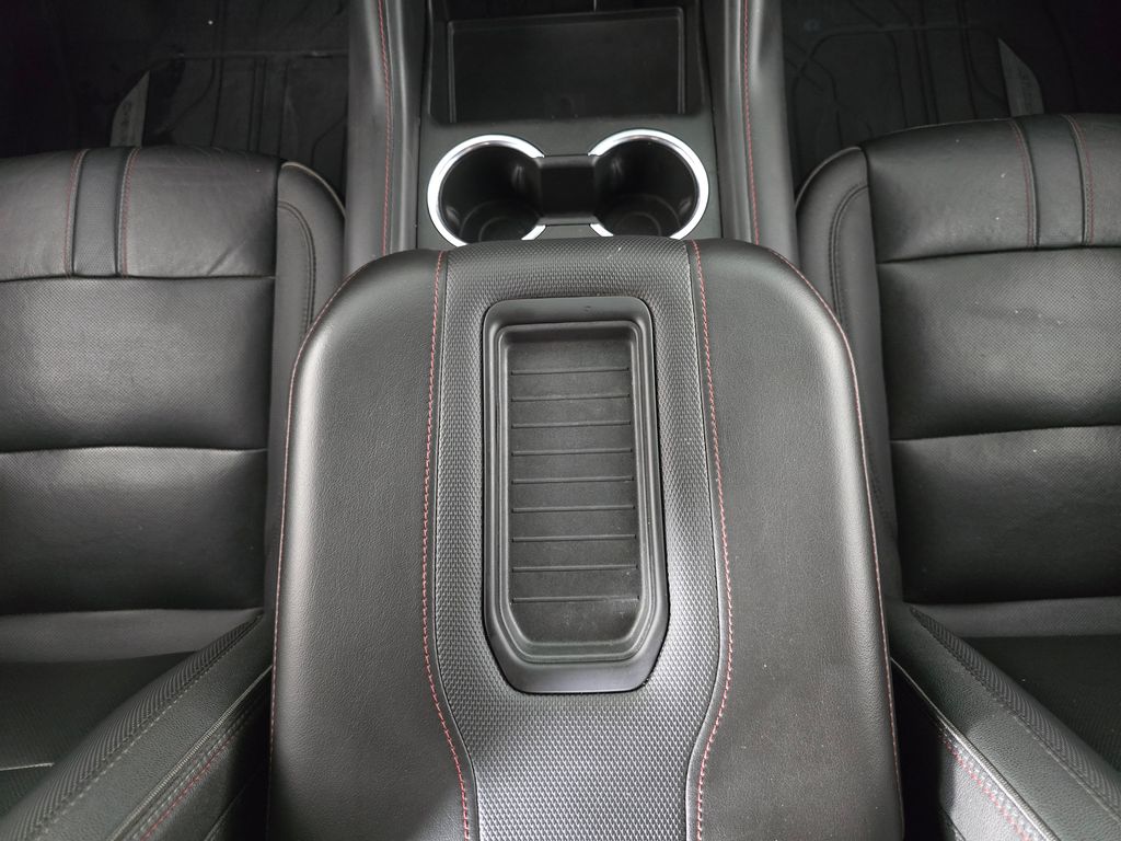2022 Chevrolet Suburban RST - Photo 20