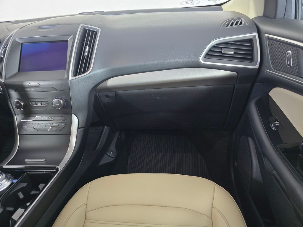 2019 Ford Edge SEL - Photo 19