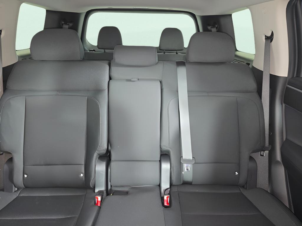 2026 Hyundai Santa Fe SE - Photo 13
