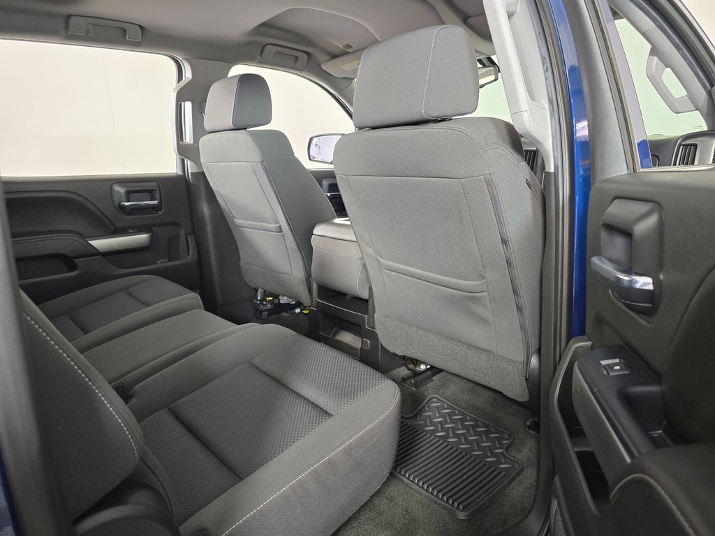 2018 Chevrolet Silverado 1500 LT - Photo 18