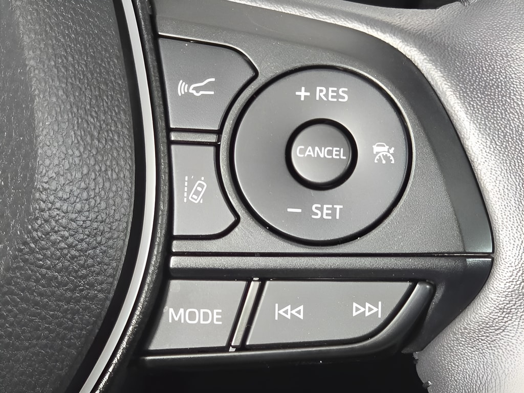 2024 Toyota RAV4 XLE Premium - Photo 26