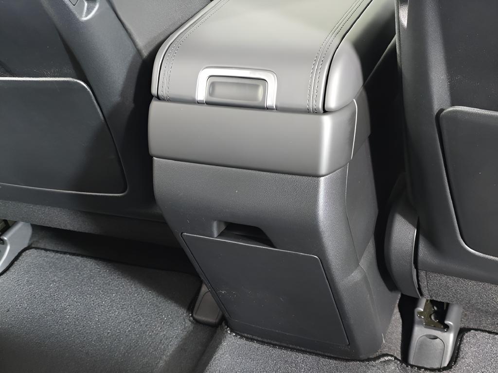 2026 Hyundai Santa Fe SE - Photo 18