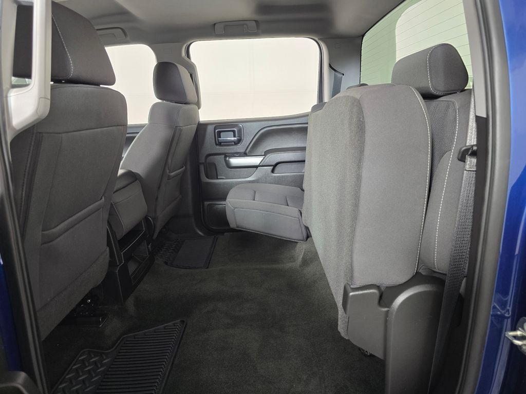 2018 Chevrolet Silverado 1500 LT - Photo 16