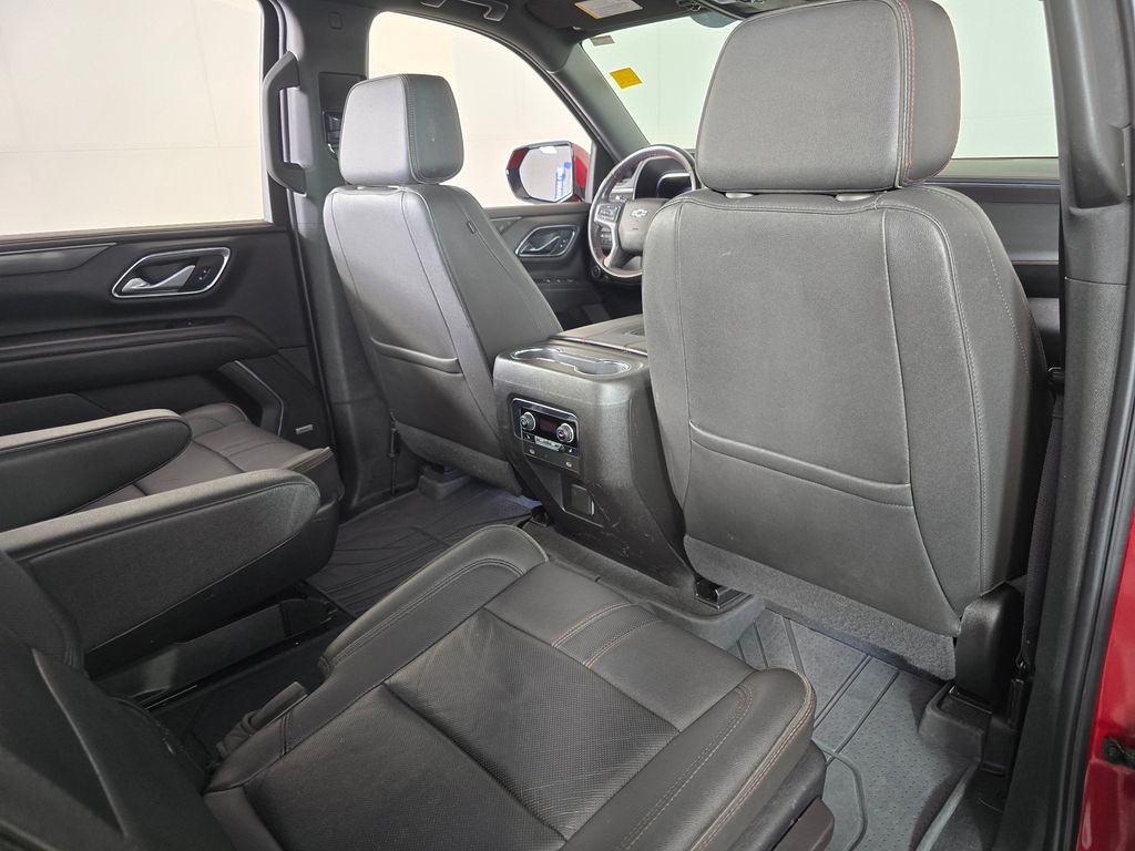2022 Chevrolet Suburban RST - Photo 17