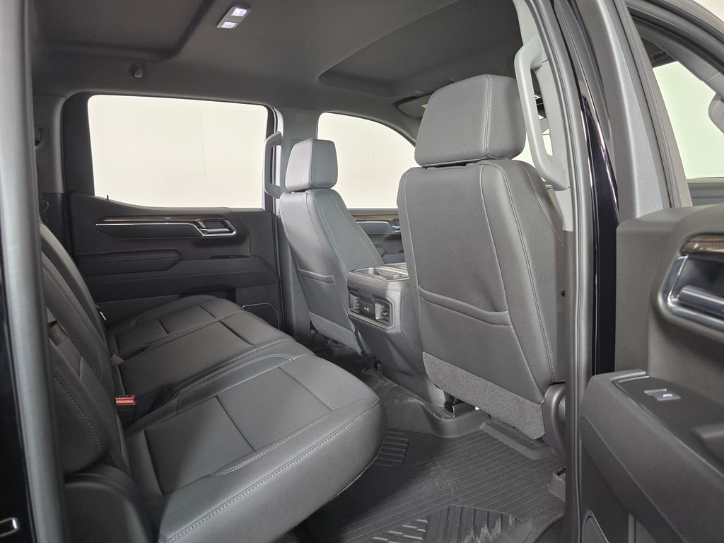 2026 Chevrolet Silverado 1500 LT Trail Boss - Photo 18