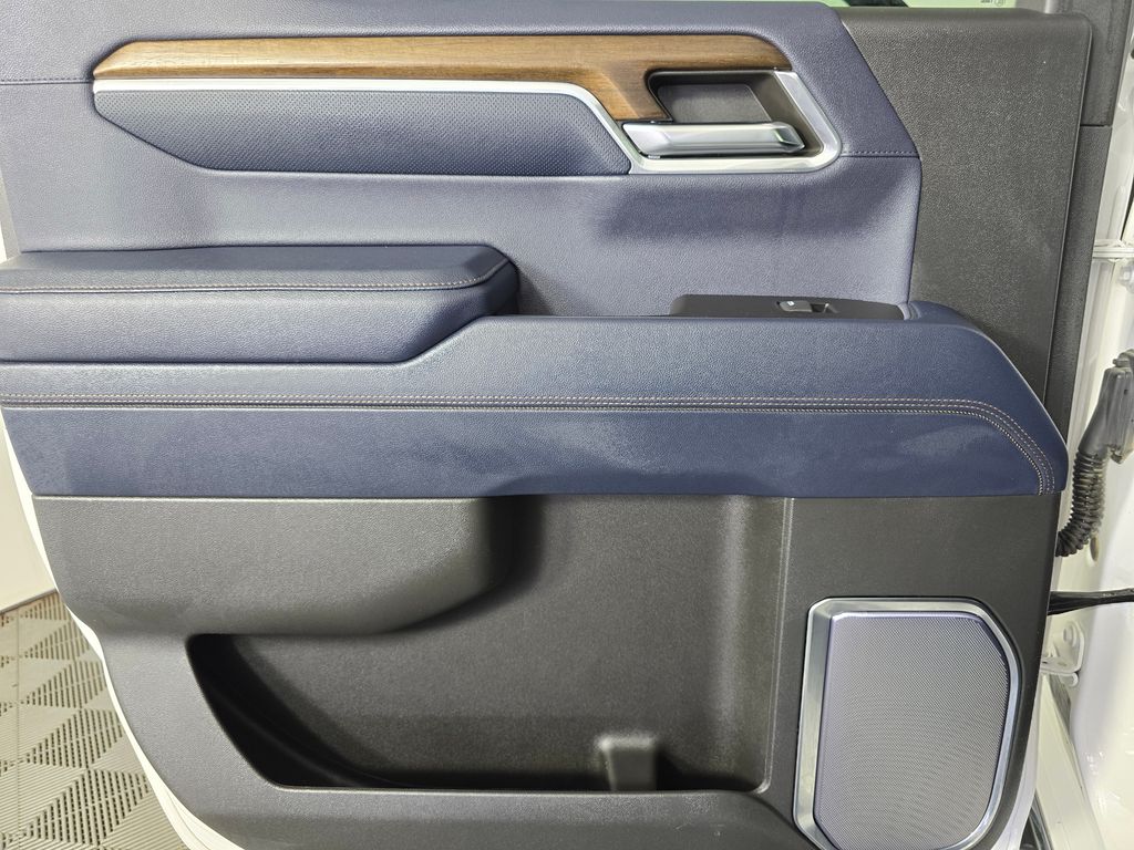 2024 Chevrolet Silverado 1500 High Country - Photo 36