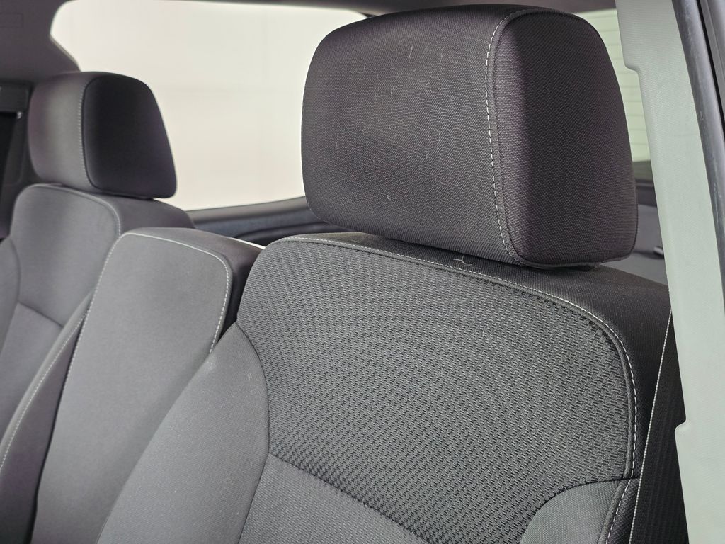 2018 Chevrolet Silverado 1500 LT - Photo 12