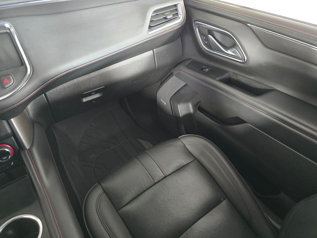 2022 Chevrolet Suburban RST - Photo 21