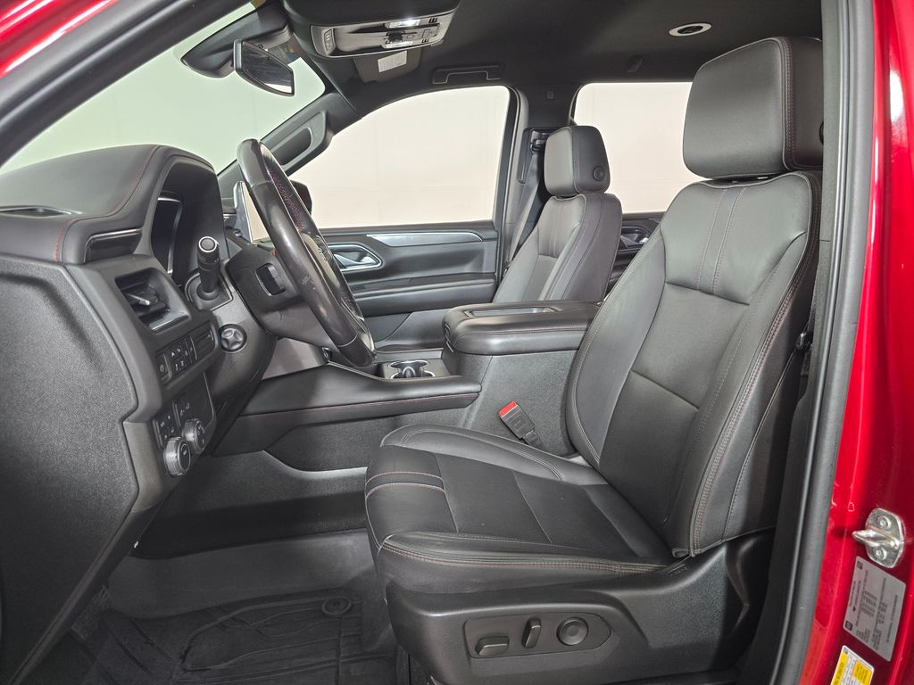 2022 Chevrolet Suburban RST - Photo 11