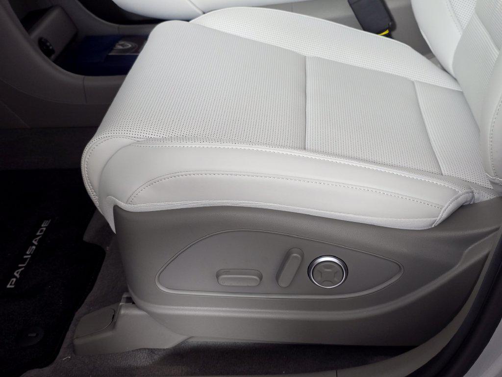 2026 Hyundai Palisade SEL Premium - Photo 11