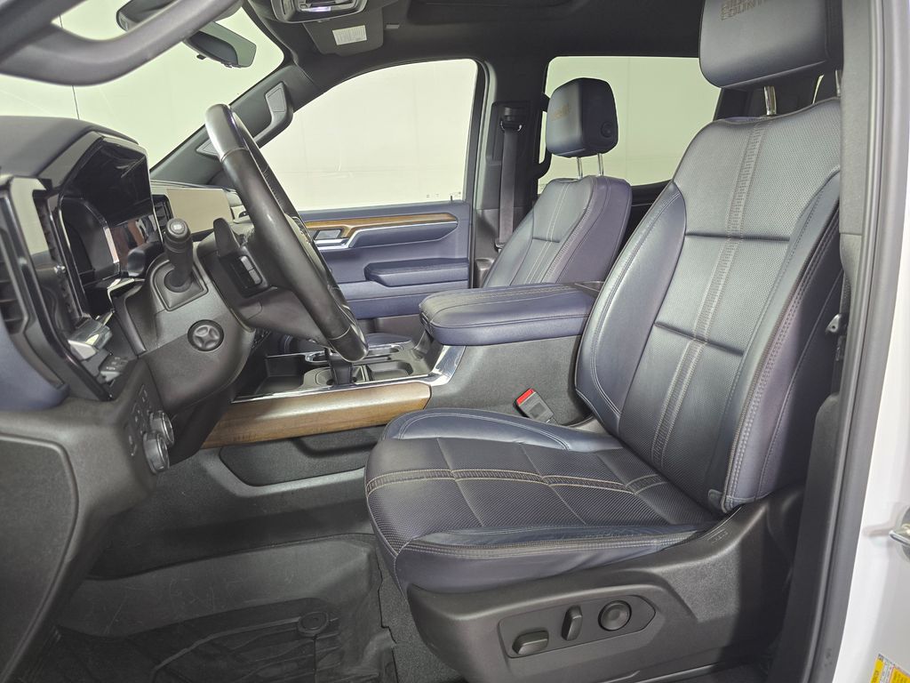 2024 Chevrolet Silverado 1500 High Country - Photo 11