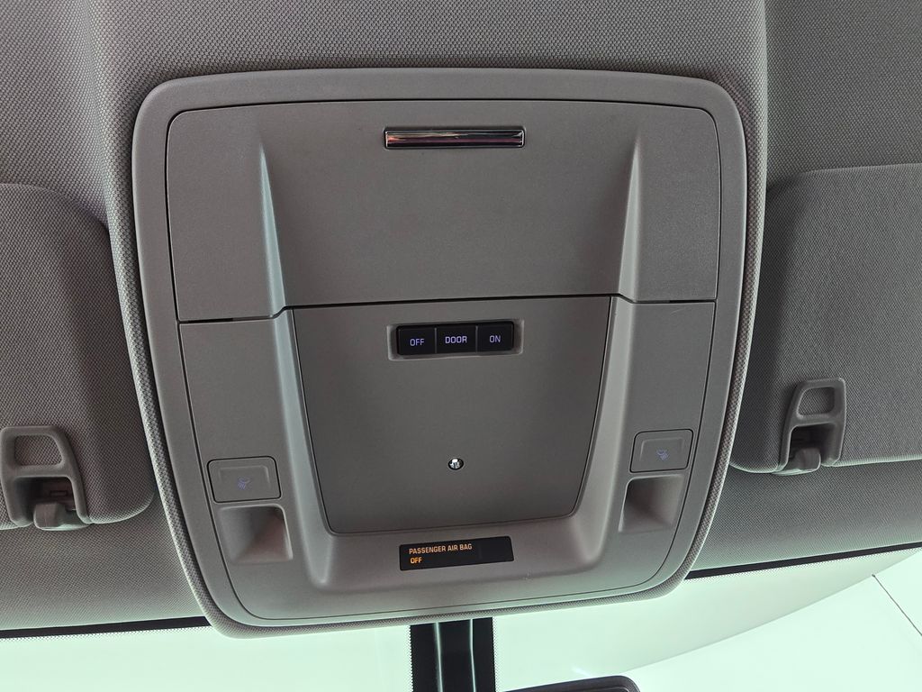 2018 Chevrolet Silverado 1500 LT - Photo 32